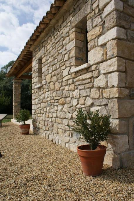 Gite De Charme 80 M², Piscine, Proche D'Uzes. Vezenobres Extérieur photo